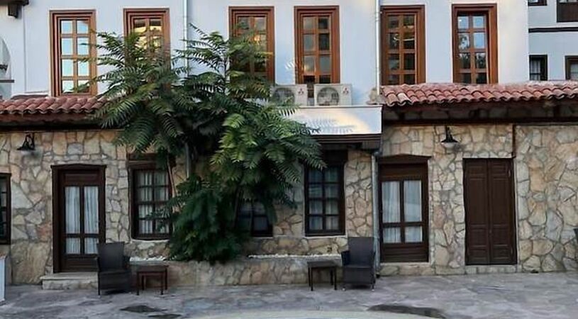 Argos Hotel