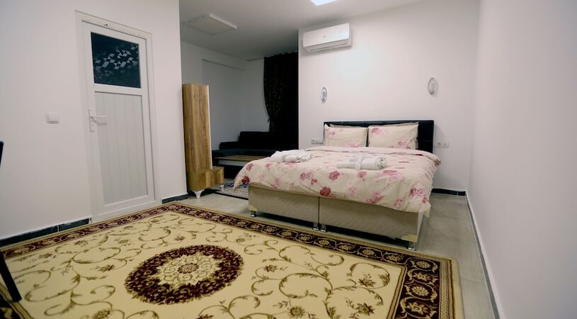 Aziz Apart Konaklama