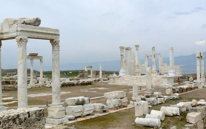 LAODİKİEA , PAMUKKALE , HİERAPOLİS TURU